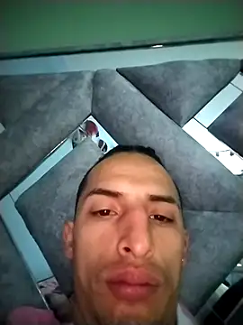 Snapshot of Dani22cmhot chatting on 11-03-25, 02:07 Dani22cmhot online show from 11-03-25, 02:07