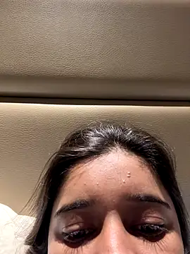 Snapshot of desitease chatting on 09-10-25, 08:47 desitease online show from 09-10-25, 08:47