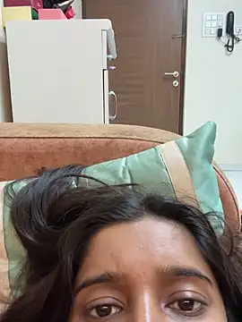 Snapshot of desitease chatting on 10-13-25, 08:53 desitease online show from 10-13-25, 08:53