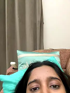 Snapshot of desitease chatting on 10-14-25, 06:31 desitease online show from 10-14-25, 06:31