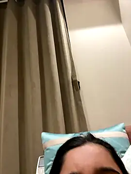 Snapshot of desitease chatting on 10-15-25, 06:52 desitease online show from 10-15-25, 06:52