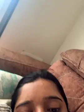 Snapshot of desitease chatting on 10-27-25, 09:02 desitease online show from 10-27-25, 09:02