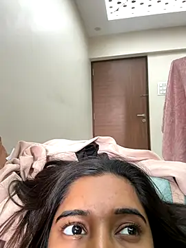 Snapshot of desitease chatting on 11-06-25, 11:33 desitease online show from 11-06-25, 11:33