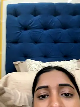 Snapshot of desitease chatting on 11-15-25, 10:26 desitease online show from 11-15-25, 10:26