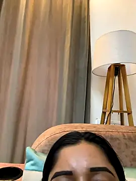 Snapshot of desitease chatting on 11-16-25, 11:38 desitease online show from 11-16-25, 11:38