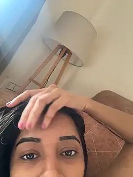 Snapshot of desitease chatting on 11-19-25, 09:42 desitease online show from 11-19-25, 09:42