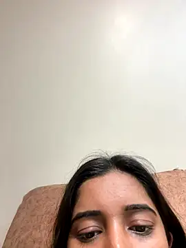 Snapshot of desitease chatting on 11-20-25, 04:07 desitease online show from 11-20-25, 04:07