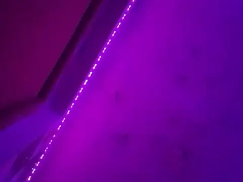 Queenkky online show from 10-08-25, 08:06