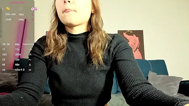 TrixiBell online show from 02-21-26, 04:24