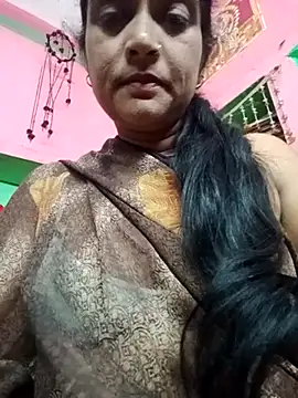 Cutreet online show from 07-26-26, 04:58