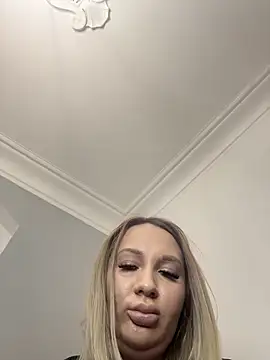 NellyExtraa online show from 04-07-26, 06:41