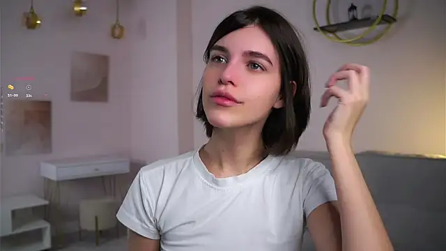 EleneButton online show from 11-19-25, 01:16