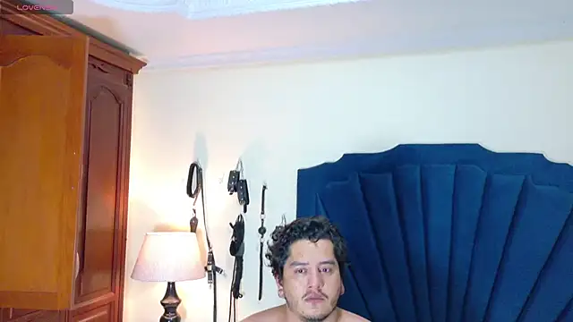 Snapshot of RoxyandAron2 chatting on 05-16-26, 11:57 RoxyandAron2 online show from 05-16-26, 11:57