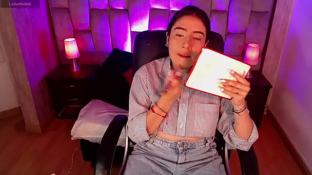 Bonnali lune online show from 02-01-26, 04:11