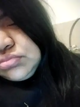 Snapshot of GabrielaxxO chatting on 09-14-25, 04:44 GabrielaxxO online show from 09-14-25, 04:44