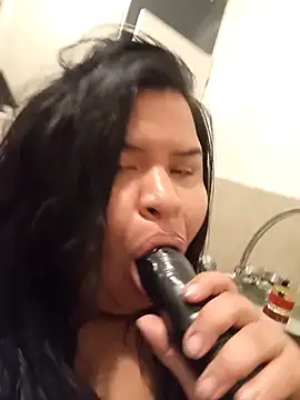 Snapshot of GabrielaxxO chatting on 11-29-25, 06:05 GabrielaxxO online show from 11-29-25, 06:05