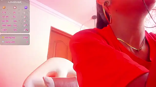 Snapshot of Sheilly_brown chatting on 01-18-26, 07:12 Sheilly brown online show from 01-18-26, 07:12