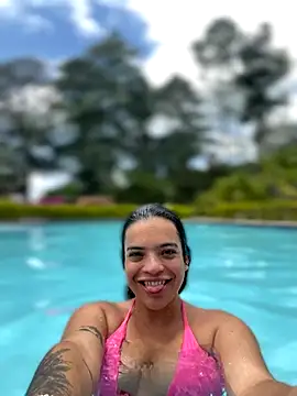 Snapshot of JuanitaMore01 chatting on 09-21-25, 04:08 JuanitaMore01 online show from 09-21-25, 04:08