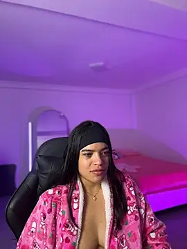 JuanitaMore01 online show from 06-08-26, 01:28