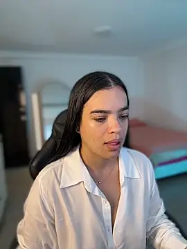 JuanitaMore01 online show from 06-13-26, 08:07