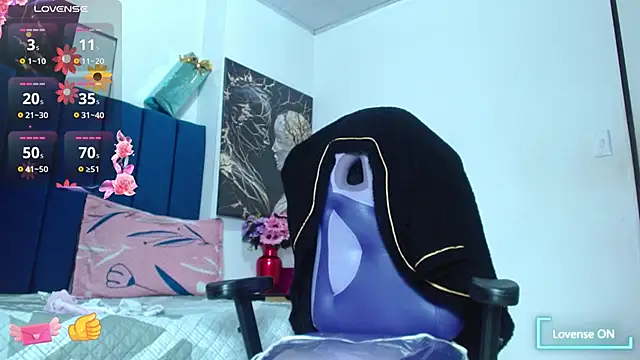 Snapshot of Tatiana_star1 chatting on 09-27-25, 08:36 Tatiana star1 online show from 09-27-25, 08:36