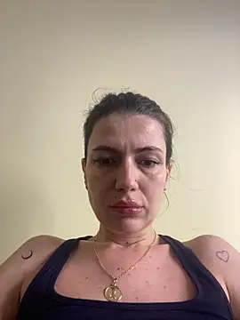 Cute Erika online show from 10-31-25, 11:00