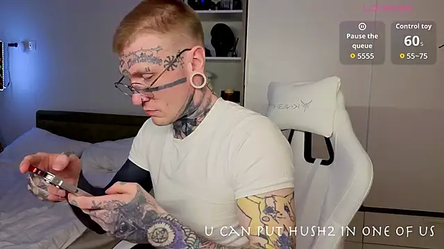 Snapshot of callmealexthx chatting on 02-09-26, 06:28 callmealexthx online show from 02-09-26, 06:28