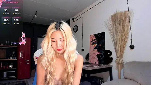 Snapshot of Korean_blink chatting on 11-15-25, 04:58 Korean blink online show from 11-15-25, 04:58