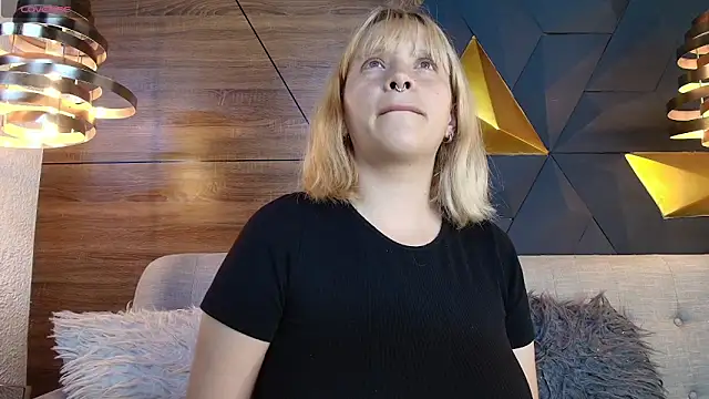 ly lulu online show from 02-09-26, 11:14