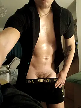 Snapshot of cameron334 chatting on 09-29-25, 10:25 cameron334 online show from 09-29-25, 10:25