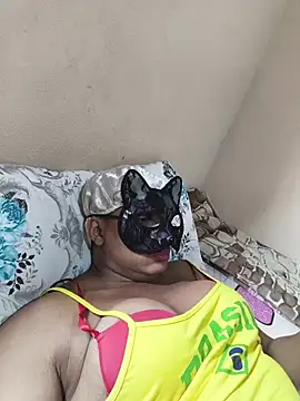 DuCreu online show from 11-13-25, 05:12