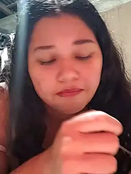 Violethroos online show from 11-30-25, 03:32