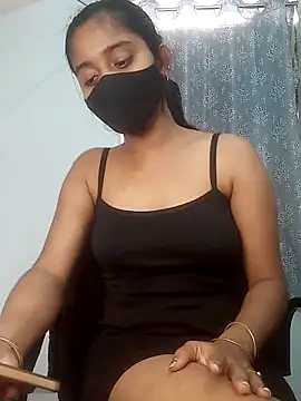 shrutee12 online show from 12-17-25, 07:03