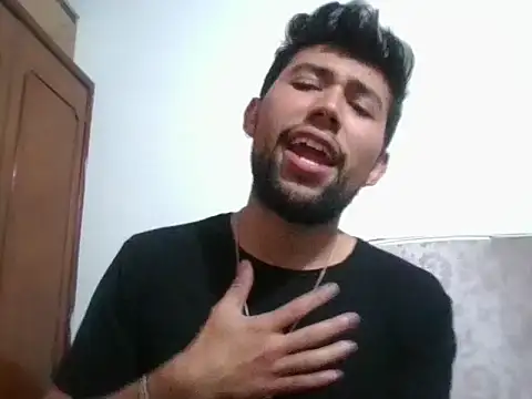 Snapshot of JGentleman chatting on 10-12-25, 01:04 JGentleman online show from 10-12-25, 01:04