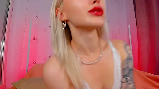 LisaFoxyMe online show from 07-29-26, 01:37