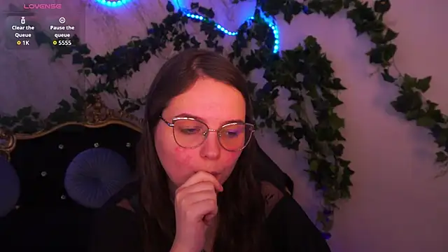 SophieDreamss online show from 11-12-25, 02:28