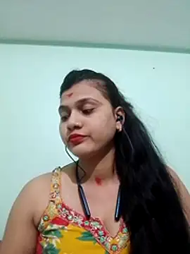 Snapshot of Kavya-Tiwari chatting on 11-05-25, 07:03 Kavya-Tiwari online show from 11-05-25, 07:03