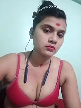 Snapshot of Kavya-Tiwari chatting on 05-23-26, 06:45 Kavya-Tiwari online show from 05-23-26, 06:45