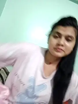 Snapshot of Kavya-Tiwari chatting on 05-29-26, 03:54 Kavya-Tiwari online show from 05-29-26, 03:54