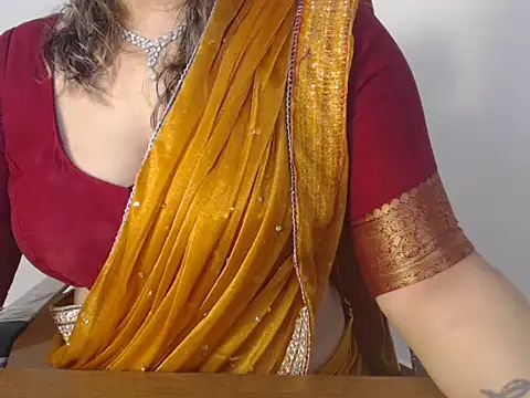 Mallu gowri indan online show from 06-12-26, 07:18