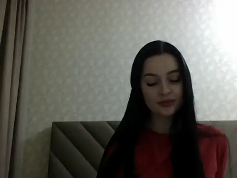 Snapshot of Lulii24 chatting on 02-15-26, 01:24 Lulii24 online show from 02-15-26, 01:24