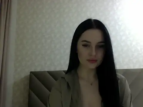 Snapshot of Lulii24 chatting on 02-26-26, 12:20 Lulii24 online show from 02-26-26, 12:20