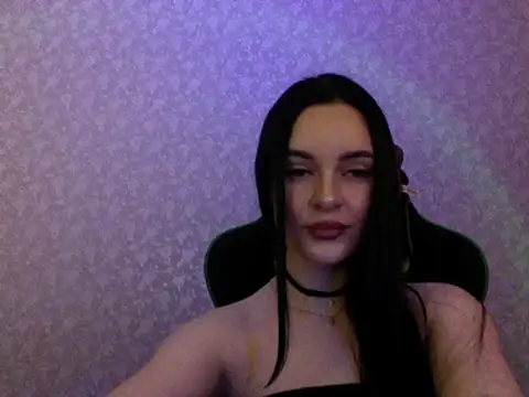 Snapshot of Lulii24 chatting on 03-12-26, 10:05 Lulii24 online show from 03-12-26, 10:05