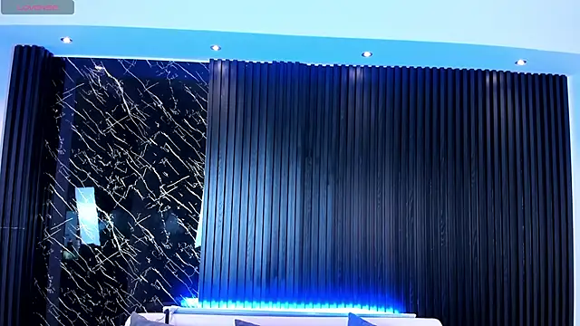 MadisonAnngel online show from 11-15-25, 06:37