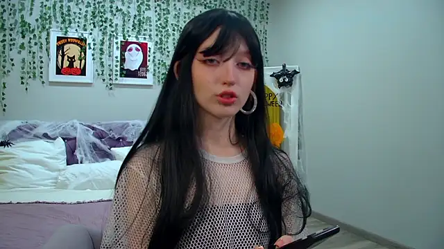 MistyMarlo online show from 11-04-25, 06:23