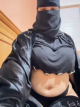 Snapshot of _Laiali_ chatting on 10-10-25, 11:09 Laiali online show from 10-10-25, 11:09