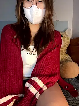 Meowyeuk6 online show from 01-07-26, 03:47