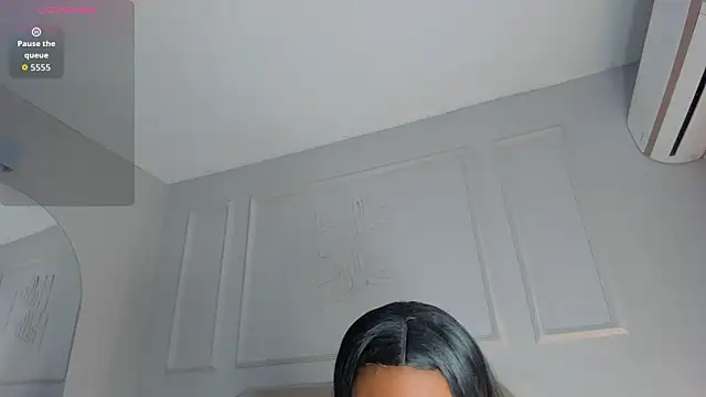 Anamonrroe online show from 02-08-26, 08:01