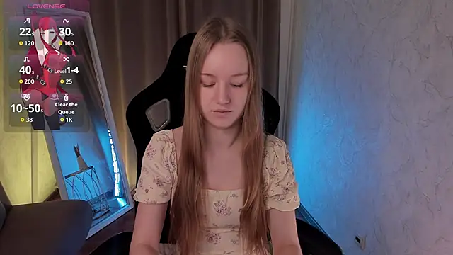 Snapshot of Lucy_Shaw chatting on 11-20-25, 07:08 Lucy Shaw online show from 11-20-25, 07:08