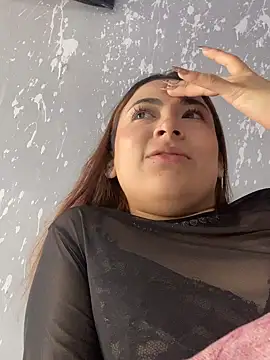 MacarenaRosse online show from 10-15-25, 07:25